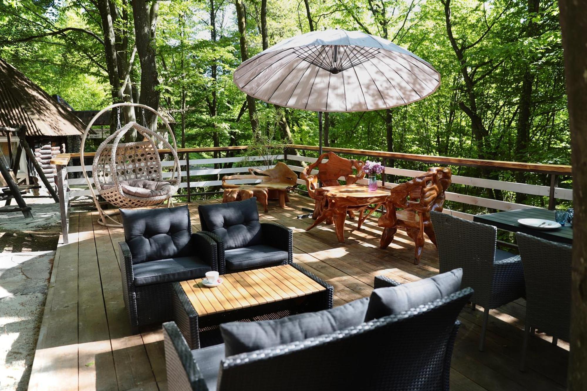 База Відпочинку Forest Stream Svalyava Exterior foto