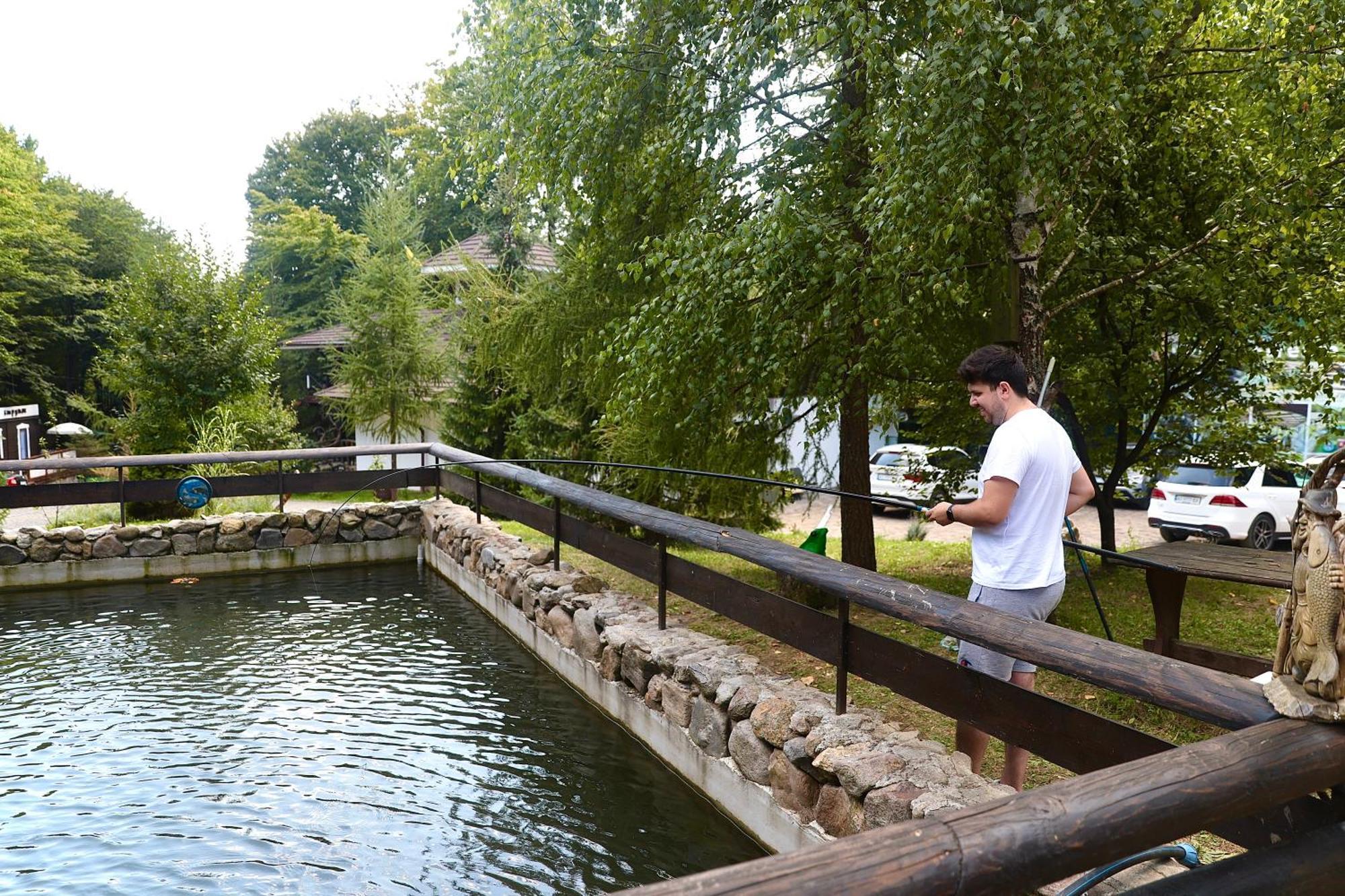 База Відпочинку Forest Stream Svalyava Exterior foto